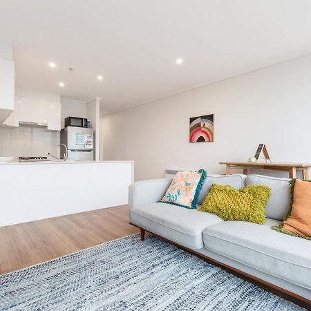 ☆Of Southbank☆Light Filled Apartment☆Huge Private Terrace With City Views☆Parking☆Pool☆Gym☆Wifi Melbourne Dış mekan fotoğraf