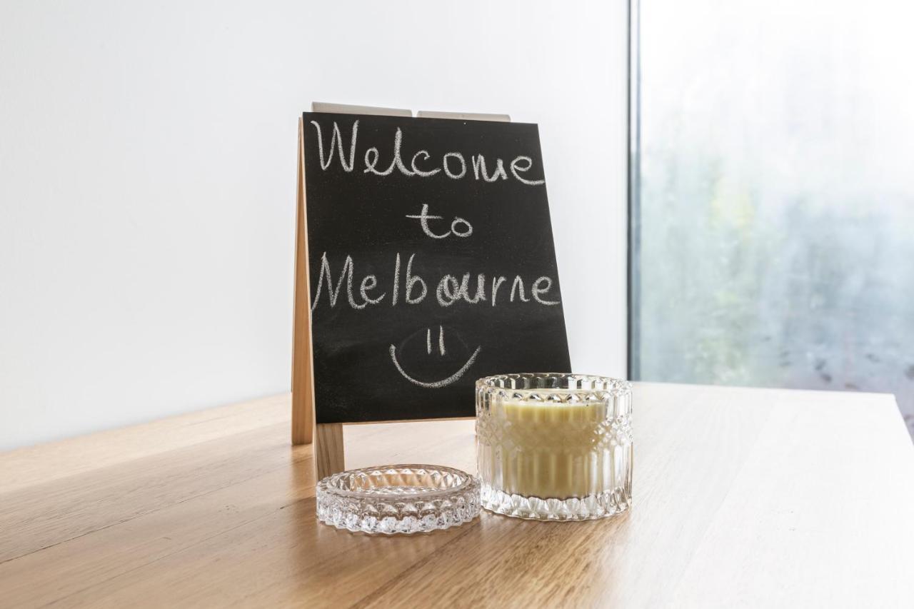 ☆Of Southbank☆Light Filled Apartment☆Huge Private Terrace With City Views☆Parking☆Pool☆Gym☆Wifi Melbourne Dış mekan fotoğraf