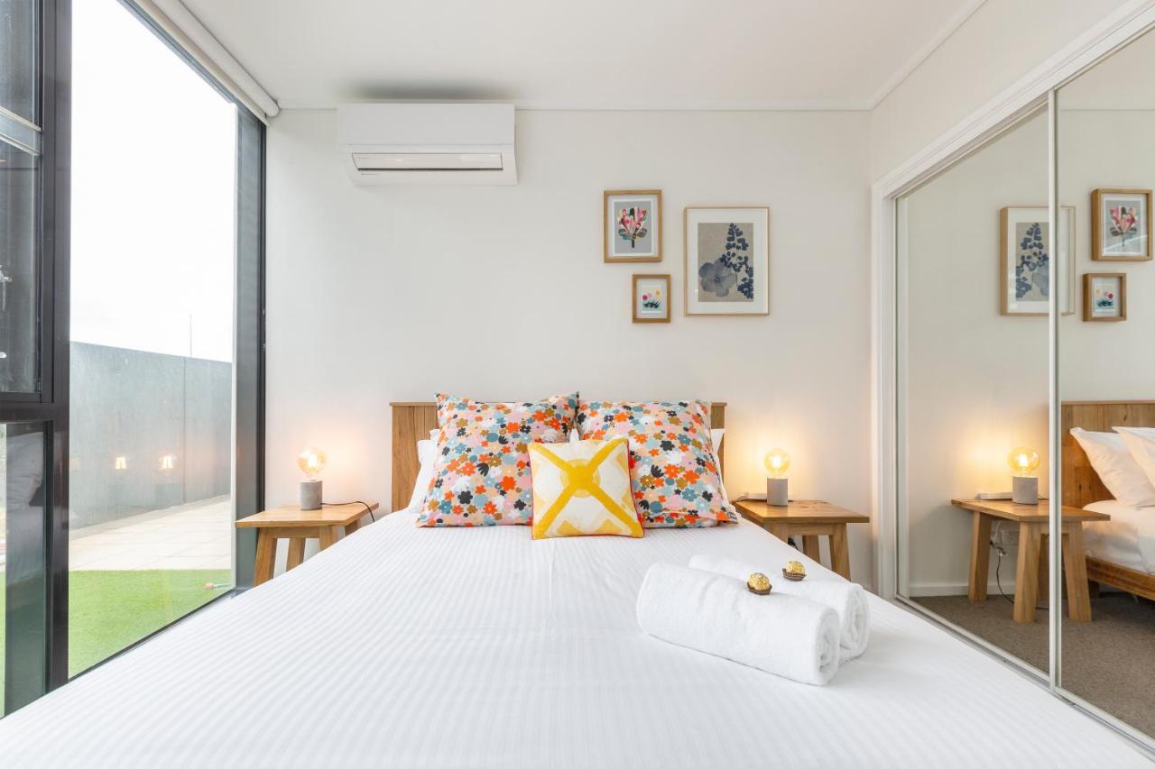 ☆Of Southbank☆Light Filled Apartment☆Huge Private Terrace With City Views☆Parking☆Pool☆Gym☆Wifi Melbourne Dış mekan fotoğraf